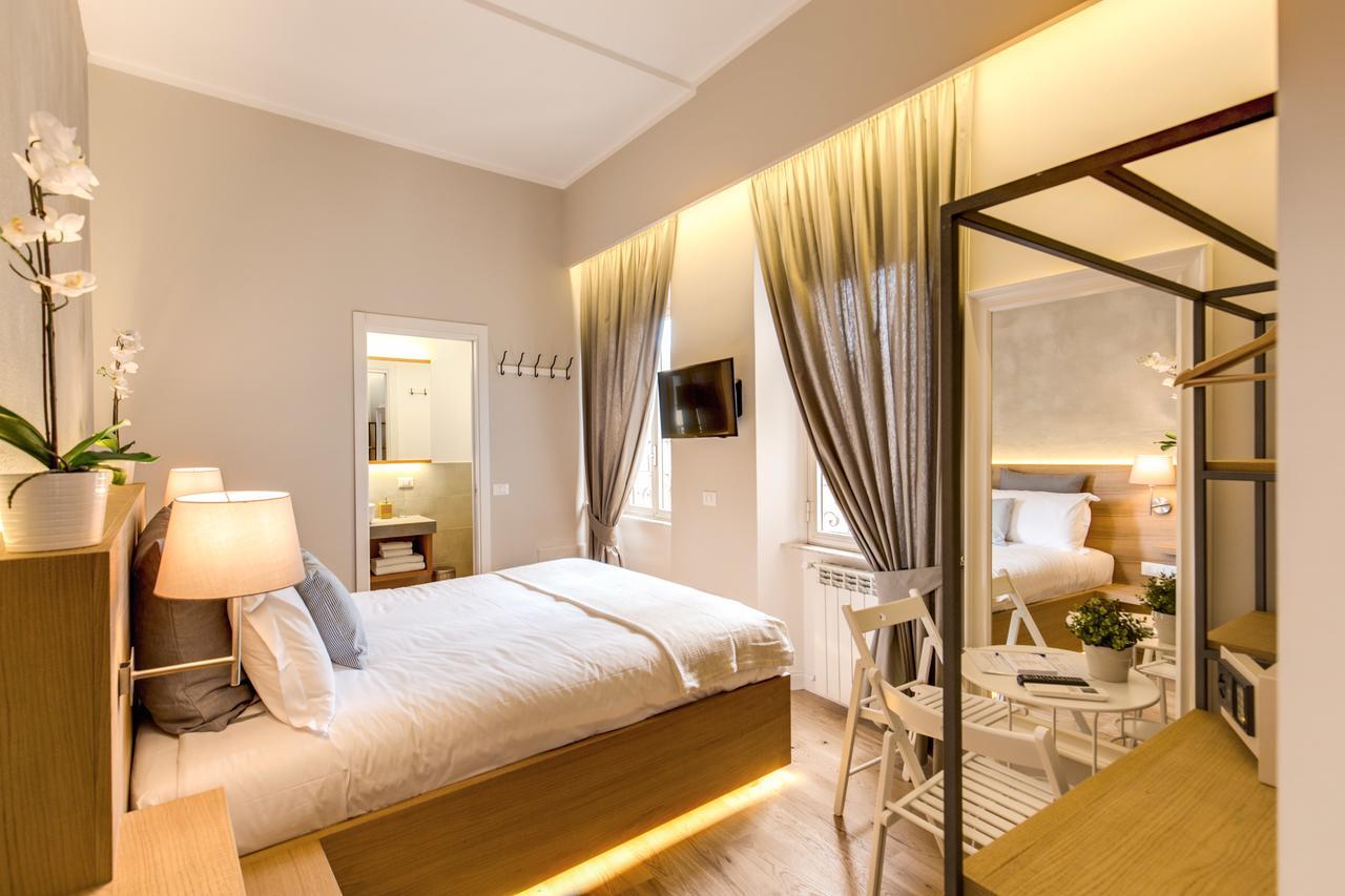 The Spanish Suite Campo De' Fiori Рим Екстериор снимка