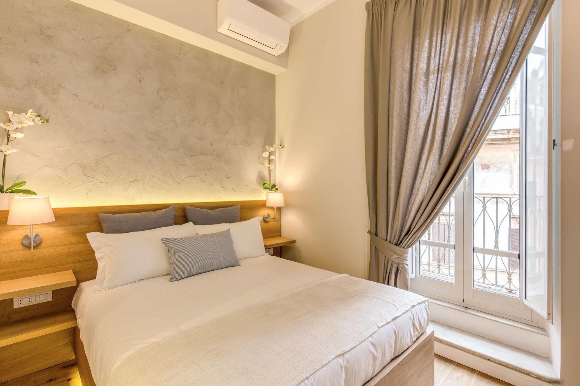 The Spanish Suite Campo De' Fiori Рим Екстериор снимка